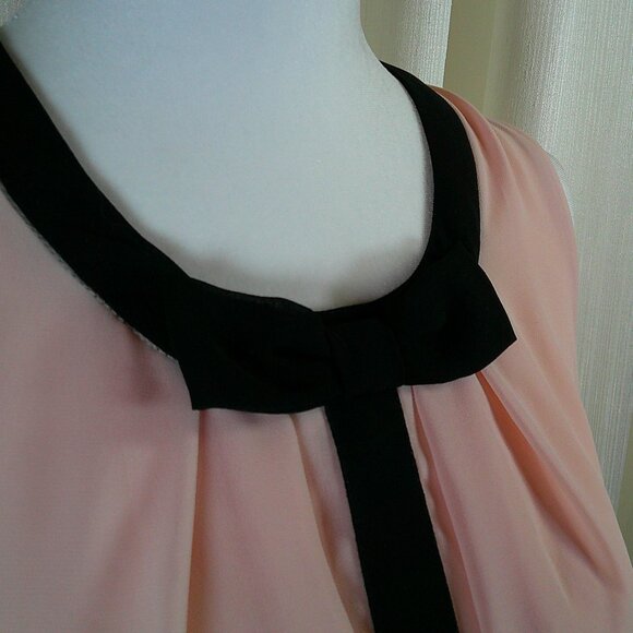 Twik Blush & Black Contrast Bow Blouse in Size M - Picture 6 of 6